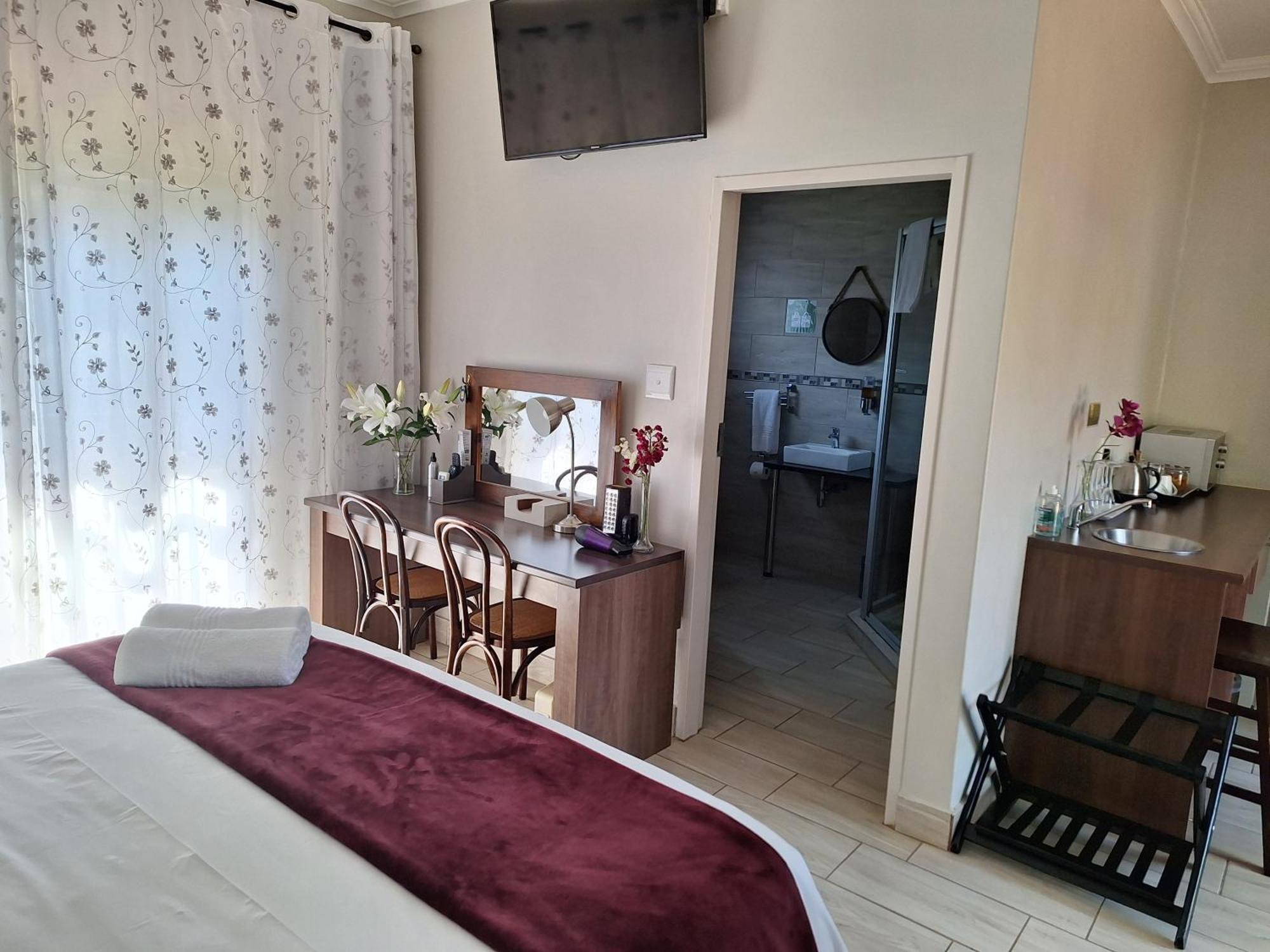 Three Olives Guesthouse Центурион Екстериор снимка